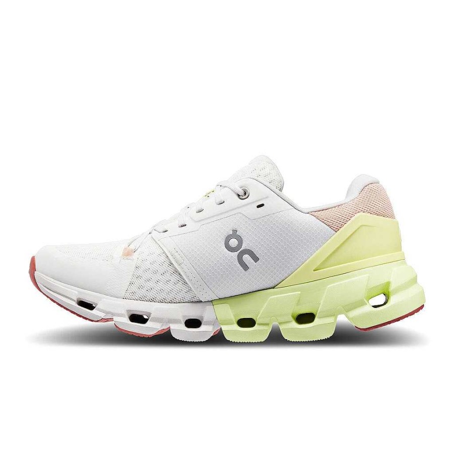 Women On Cloud | Women'S On Cloudflyer 4 - White/Hay