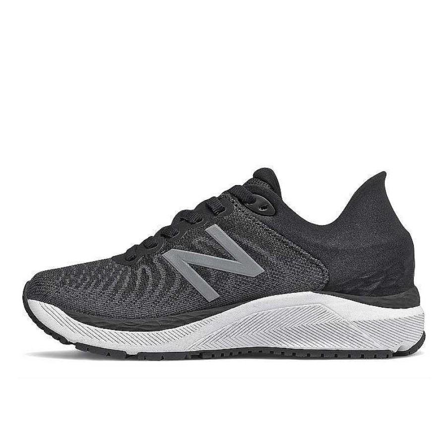 Kids New Balance | Kids' New Balance Fresh Foam 860V11 Sizes 3.5-7 - Black/White